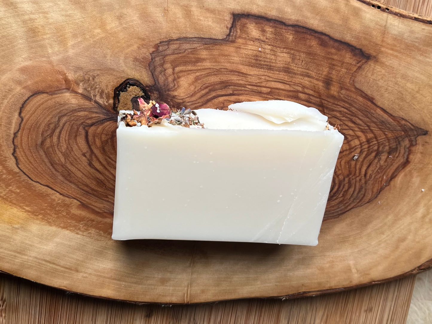 Nyanga Mist, Lavender & Rose Geranium Soap